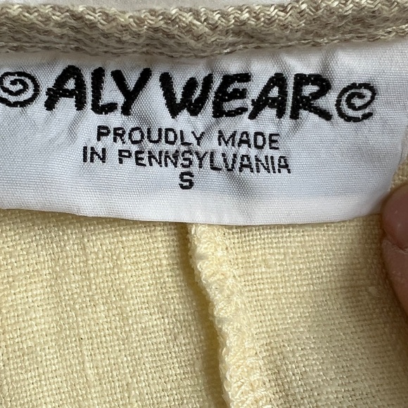 Aly Wear Shirt Jacket 100% Linen Size S Yellow Button Front Boxy Lagenlook USA - Picture 6 of 6